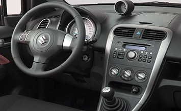 Suzuki Splash Interior