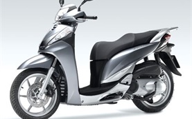 2011 Honda SH 300i - alquiler de scooters Aeropuerto de Ibiza