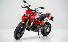  Ducati Hyper 698 - Motorradvermietung Mailand