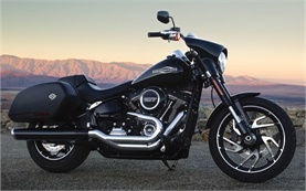 HARLEY-DAVIDSON SPORT GLIDE - alquilar una moto en  Cerdeña