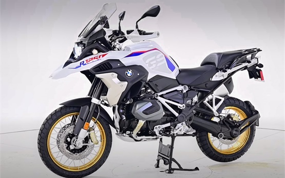 BMW R 1250 GS - motorcycle rent Rome