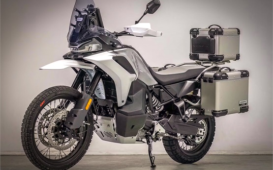 CFMOTO MT800 MTX ADV - Motorrad mieten Bukarest