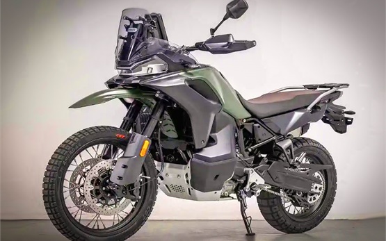 CFMOTO MT800 MTX ADV - Motorrad mieten Bukarest