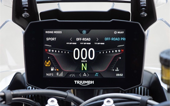 Triumph Tiger 900 GT  - motorbike rental Barcelona Spain